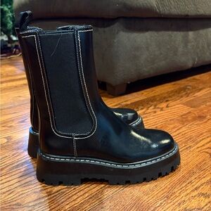 H&M Black Chunky Chelsea Boots